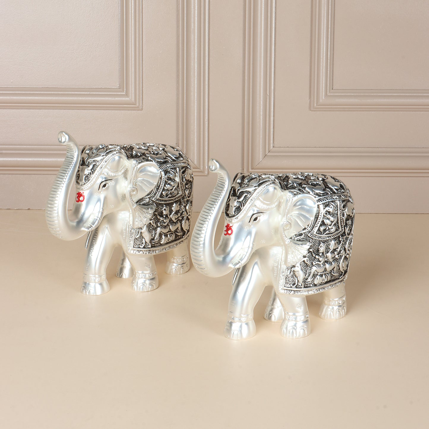 999 Silver plated carving elephant Set Of Two