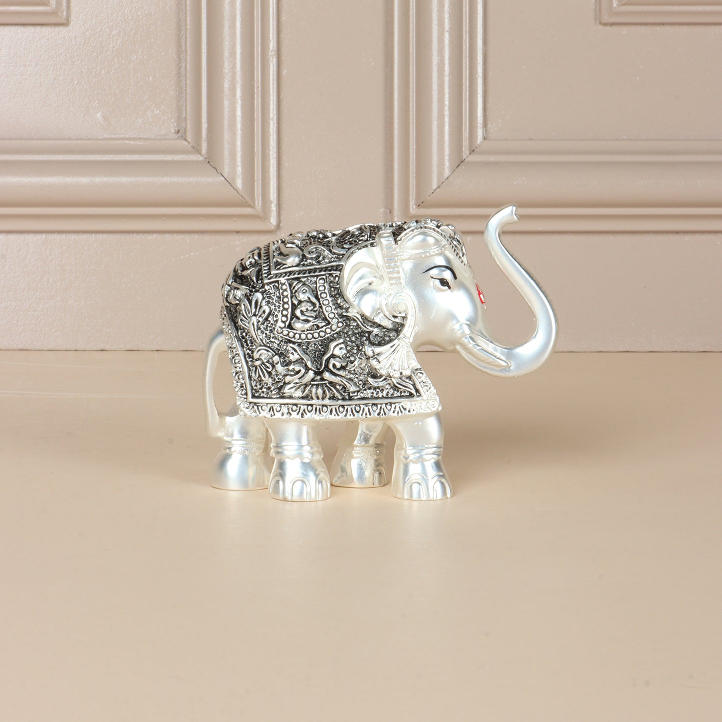 999 Silver plated carving elephant Set Of Two